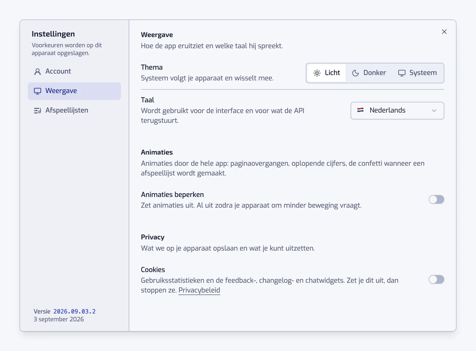 De sectie Weergave met de keuzeknoppen voor Thema en Taal, de schakelaar Animaties beperken en de schakelaar Cookies onder Privacy